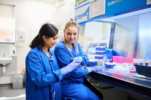 Anke in the OCARC Lab